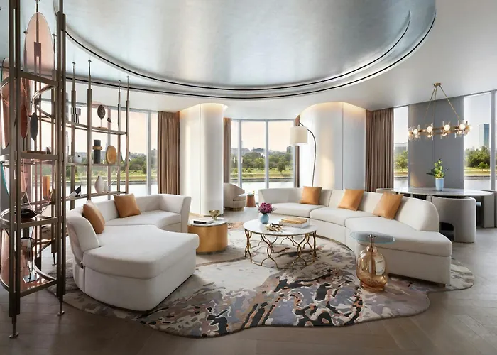 ホテル The St. Regis 5*